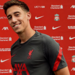 คอสตาส ซิมิคาส รับปเป็นแฟนพันธุ์แท้ ลิเวอร์พูล